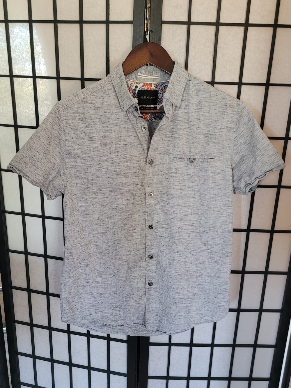 Cactus Man Heather Gray Short-Sleeve Button-Down Shirt